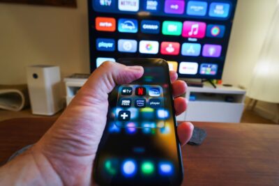 Nouvelle Apple TV 4K et HomePod mini 2 : commercialisation le 30 octobre, le hub HomeView à la mi-novembre